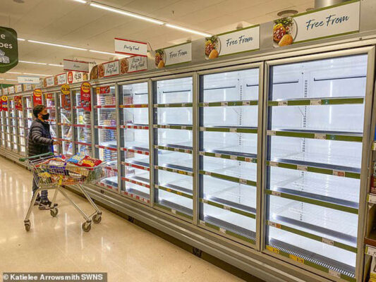 A food wholesaler for Asda and Sainsbury’s goes bankrupt, jeopardizing 400 jobs