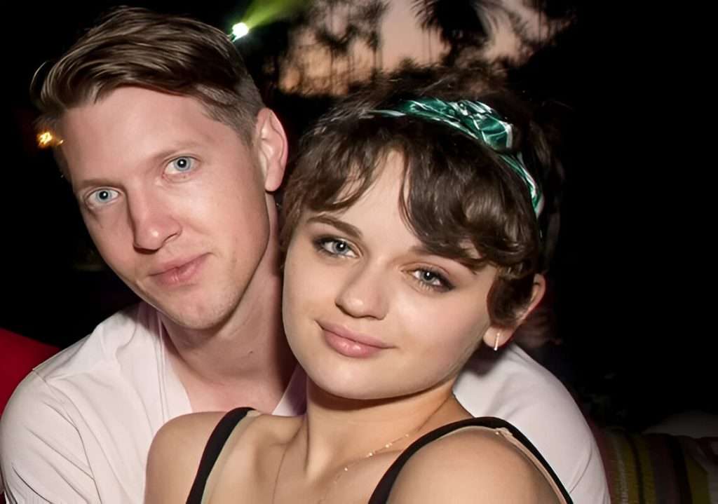 Steven Piet and Joey King