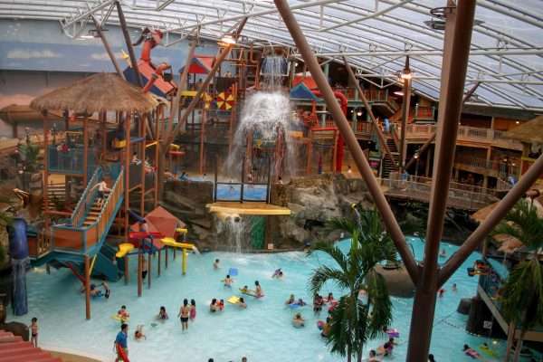 BEST WATER PARKS IN THE LONDON AREA