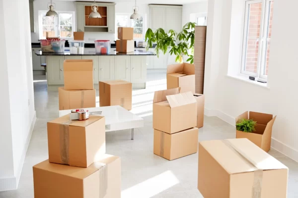 How Local Home Movers Simplify Your Move to a New Residence