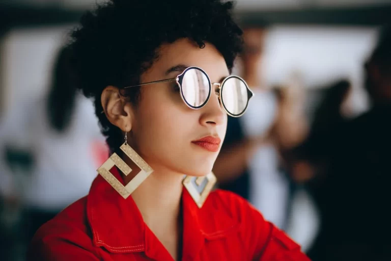 Women standing wearing perfect sunglasses