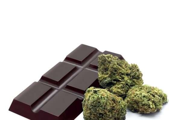 The Art of Cannabis-Infused Chocolate Making: Elevating the Edible Experience