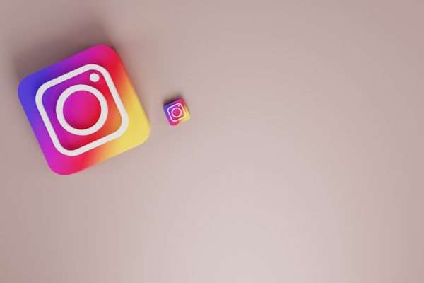 Mastering the Art of Instagram: How to Stand Out in a Saturated Market